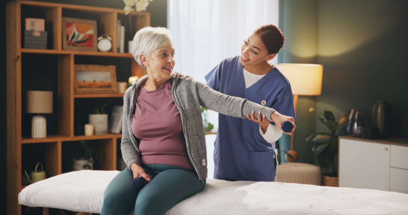 image Women, caregiver and senior patient with dumbbells for physical therapy, rehabilitation, support and healthcare. People, nursing home and physiotherapist for fitness, exercise and training for wellbeing or arthritis